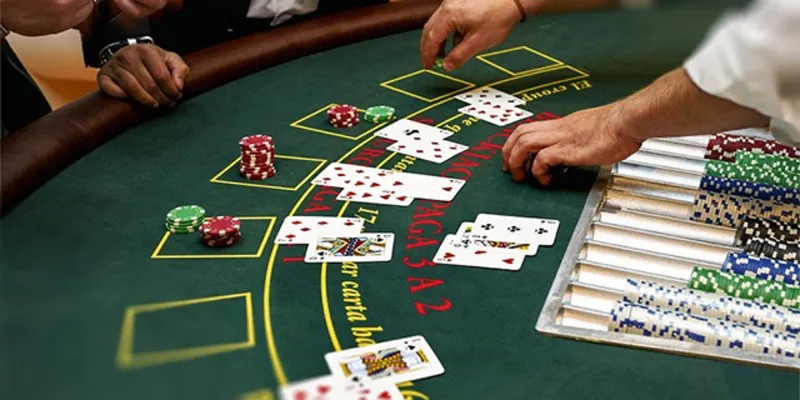 CÁCH CHƠI POKER – HƯỚNG DẪN CHI TIẾT CHO TÂN THỦ